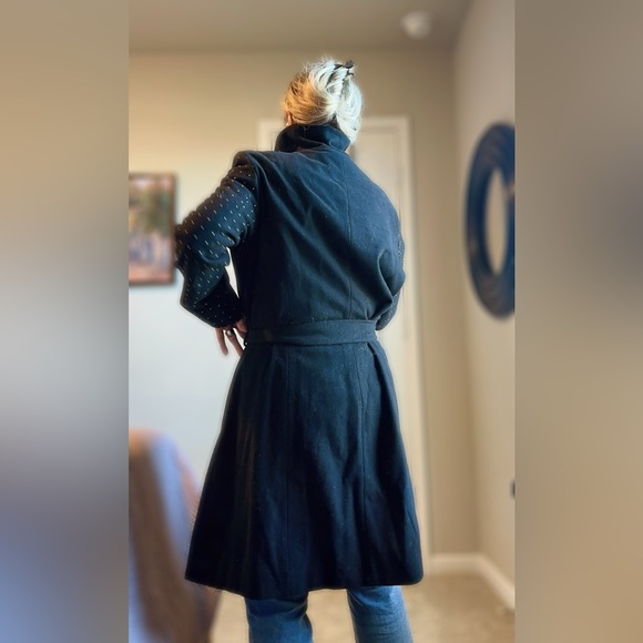 Vince Camuto long warm coat with silver metal studded sleeves in XL - Black - Picture 4 of 16